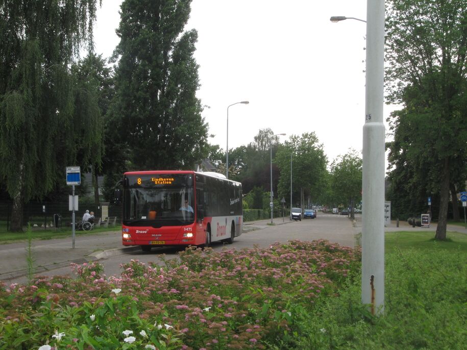 Lijn 8; bus 3475; Halte Waalstraat, Eindhoven