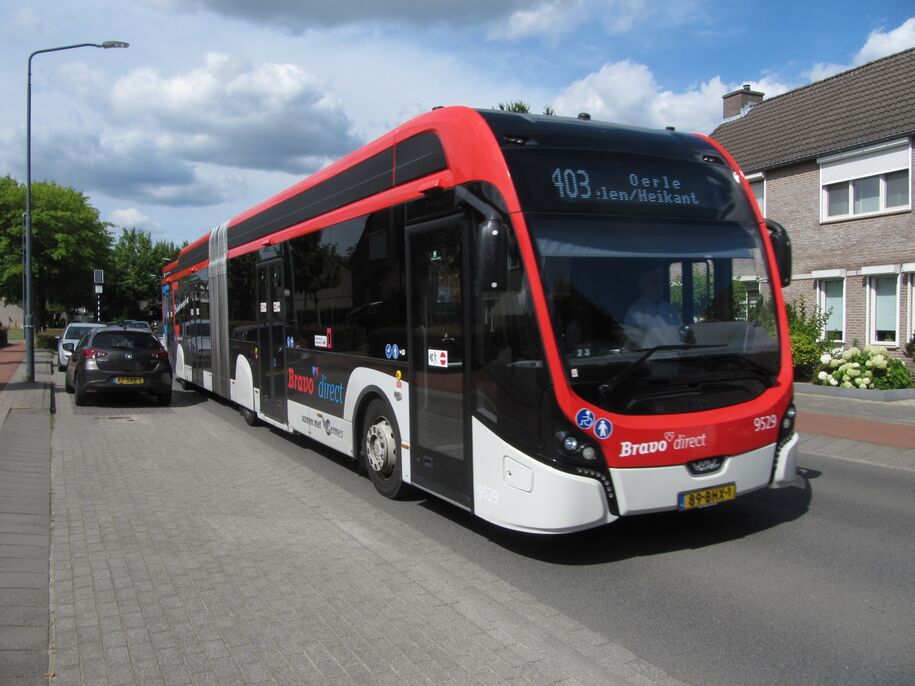 Lijn 403; bus 9529; Hertgang, Veldhoven