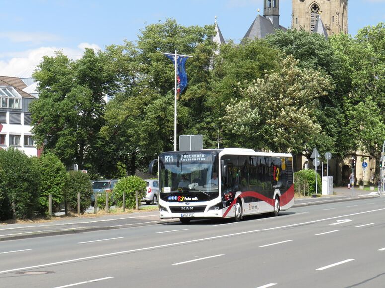 Bestand:Lijn R71 Paderborn.jpg