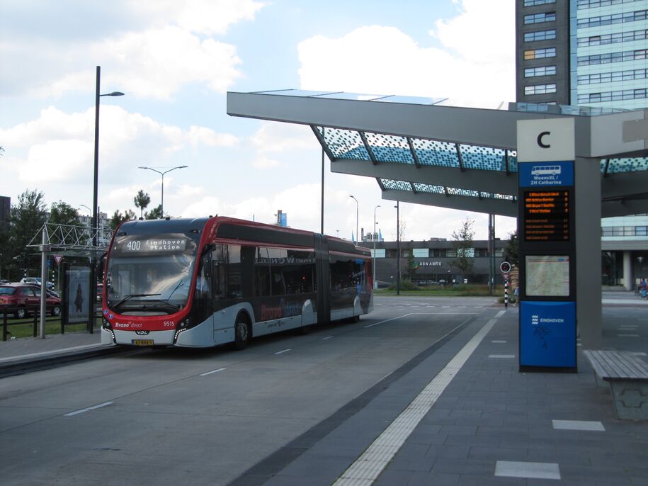 Lijn 400; bus 9515; Busstation WoensXL/ZH Catharina, Eindhoven
