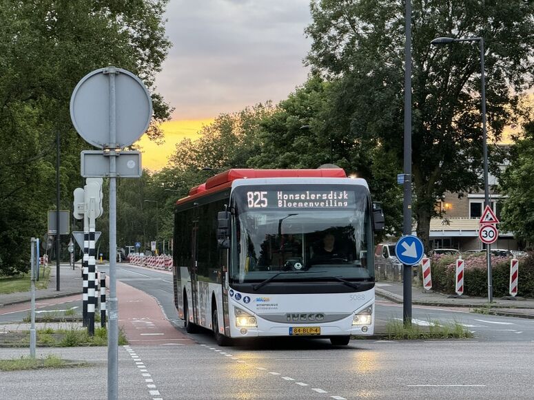 Bestand:StadsbusEBS5088.jpg