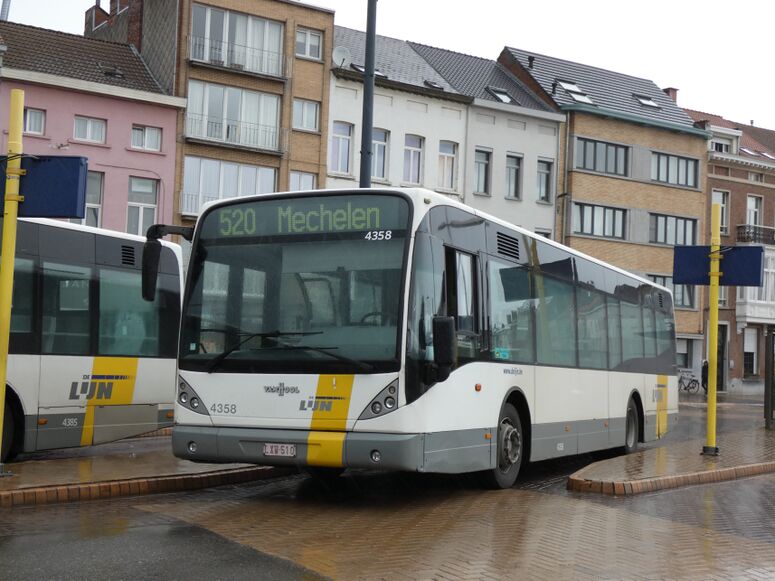 Bestand:Lijn 520 Mechelen Mechelen.jpeg