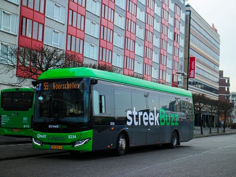 Bestand:Qbuzz-8234-55.jpg