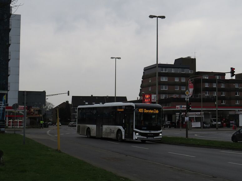 Bestand:Lijn X05 Wesel 2.jpg
