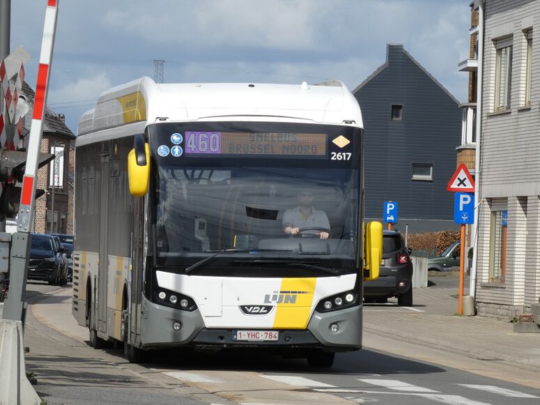 Bestand:LX60BLB23.jpeg