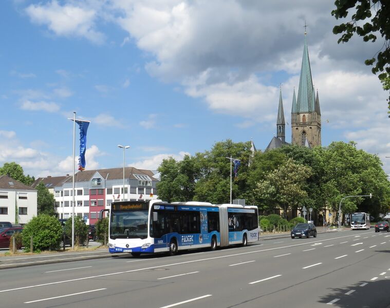 Bestand:Lijn 1 Paderborn.jpg