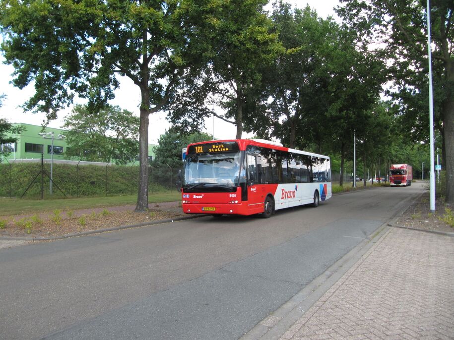 Lijn 101; bus 3365; De Maas, Best