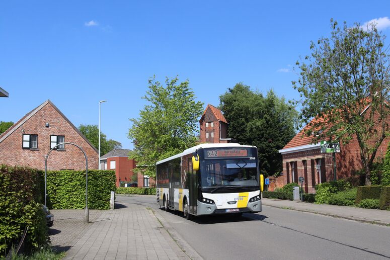 Bestand:2018-X42.jpg