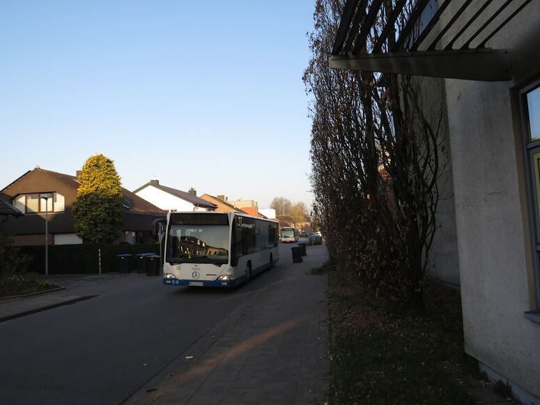 Bestand:Lijn SL12 Goch.jpg